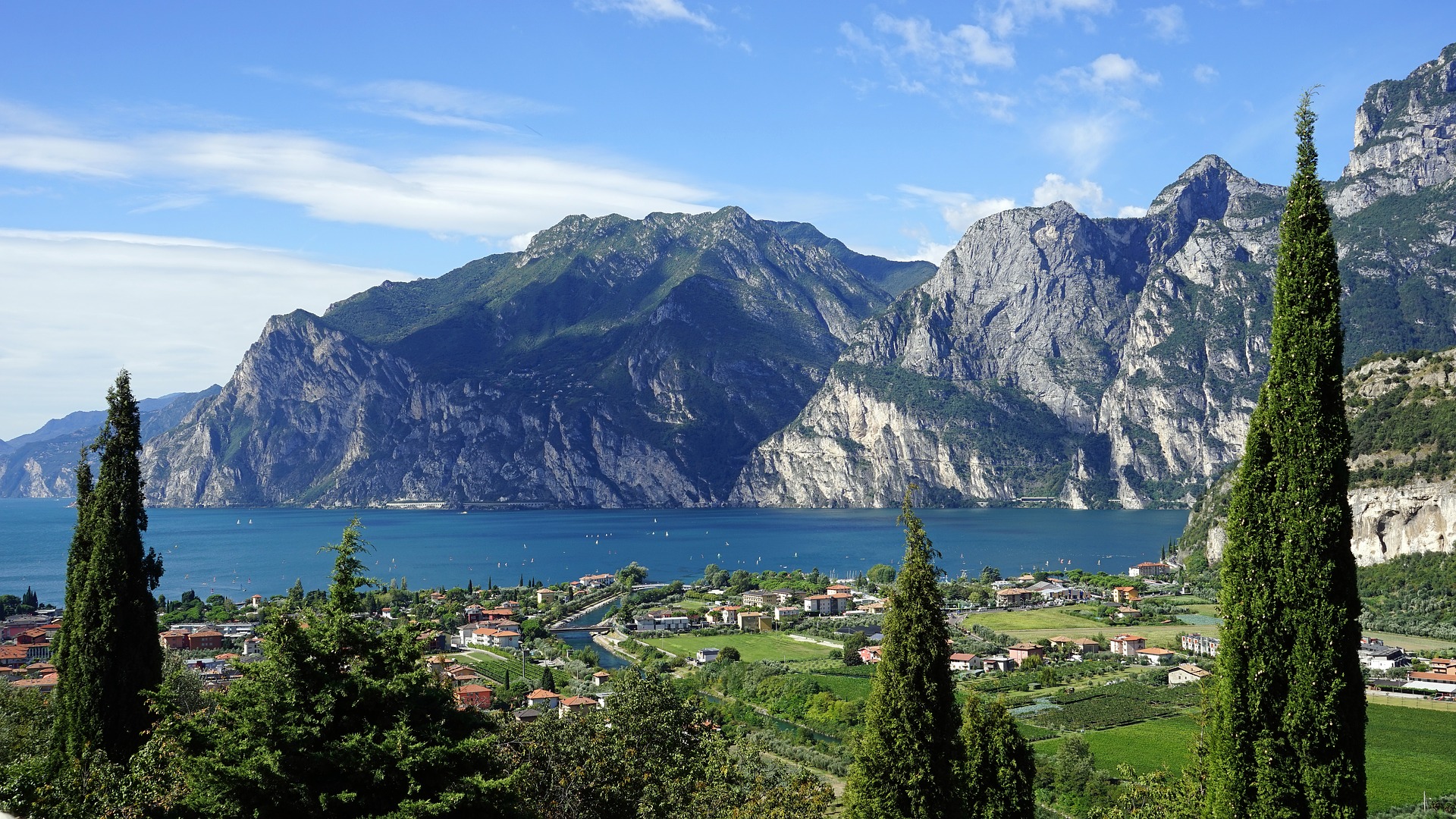 Circuit Lacurile Alpine ale Italiei